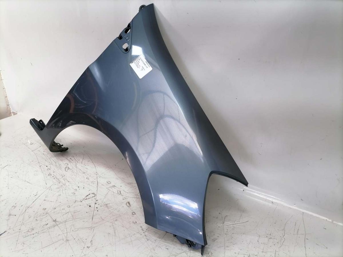 Renault Clio 3 original Kotfl&uuml;gel vorn rechts TEJ47 Bleu gris Blau Bj.2006